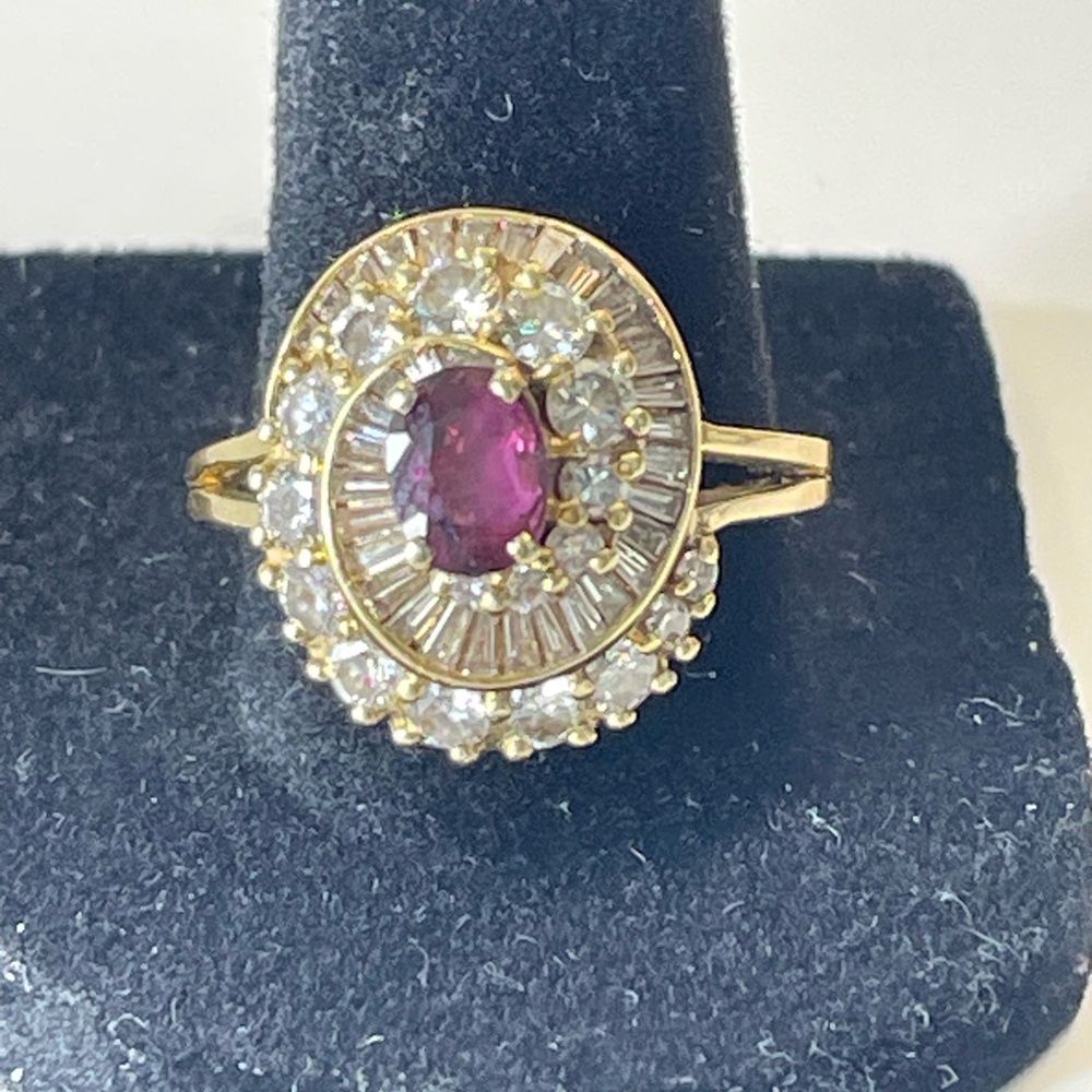 Vintage 14k Gold Cocktail Ring Diamonds Ruby Swirl Estate Appraisal $4,995 Sz 9 - Picture 5 of 16